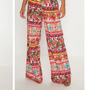 🌸 Pretty Little Thing Multi Floral Wide Leg Pants 🌸